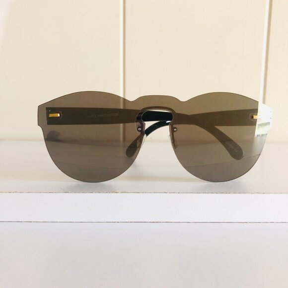 Mirror Shield Keyhole Sunglasses - Picture 6 of 7